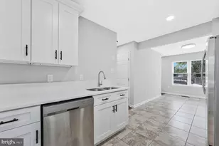 5302 Stockton Ct, Woodbridge, VA 22193 - Photo 10