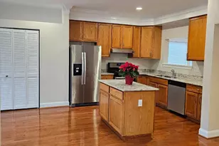14100 Madrigal Dr, Woodbridge, VA 22193 - Photo 6