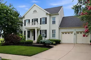 5520 Gracelyn Ct, Woodbridge, VA 22193 - Photo 2
