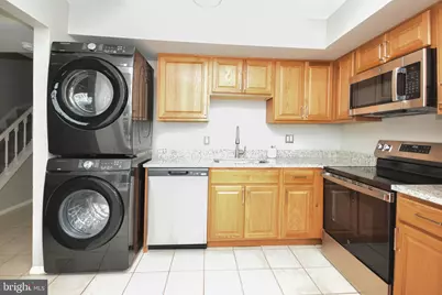 8853 Teakwood Court, Manassas, VA 20109 - Photo 10