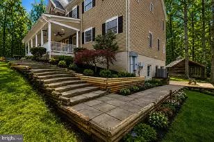 13535 Frost Dr, Nokesville, VA 20181 - Photo 2