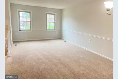 12116 Stallion Court, Woodbridge, VA 22192 - Photo 6