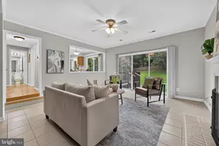 2893 Chevoit Hill Ct, Woodbridge, VA 22191 - Photo 40