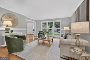 2893 Chevoit Hill Ct, Woodbridge, VA 22191 - Photo 14