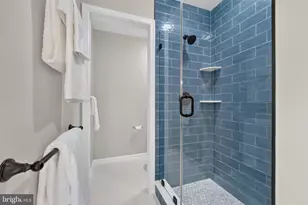 2893 Chevoit Hill Ct, Woodbridge, VA 22191 - Photo 60