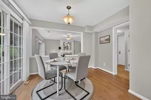 2893 Chevoit Hill Ct, Woodbridge, VA 22191 - Photo 32
