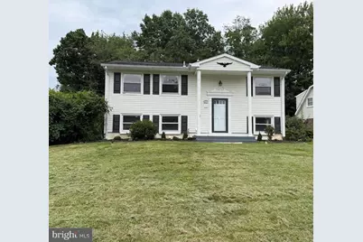 4401 Kentmore Drive, Woodbridge, VA 22193 - Photo 2