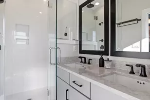 13770 Kahawai Dr, Woodbridge, VA 22191 - Photo 18