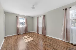 14593 Earlham Ct, Woodbridge, VA 22193 - Photo 16
