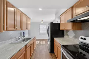 14593 Earlham Ct, Woodbridge, VA 22193 - Photo 8