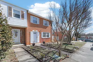 14593 Earlham Ct, Woodbridge, VA 22193 - Photo 2