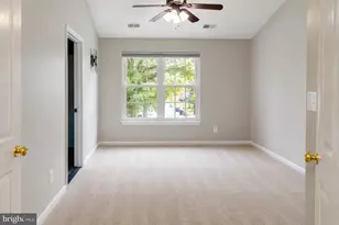 4876 Ebb Tide Ct, Dumfries, VA 22025 - Photo 8