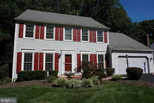 12154 Darnley Rd, Woodbridge, VA 22192 - Photo 2
