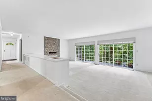 4645 Occoquan Overlook, Woodbridge, VA 22192 - Photo 12