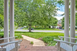 5638 Lick River Ln, Gainesville, VA 20155 - Photo 4