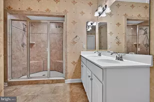15164 Lancashire Dr, Woodbridge, VA 22191 - Photo 20
