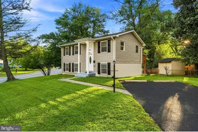 4656 Evansdale Road, Woodbridge, VA 22193 - Photo 2