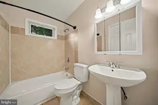 4656 Evansdale Rd, Woodbridge, VA 22193 - Photo 26