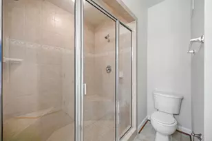 2584 Eastbourne Dr, Woodbridge, VA 22191 - Photo 18