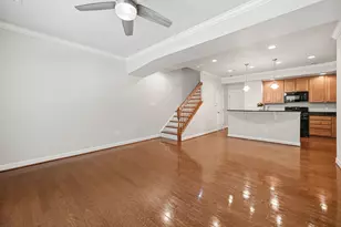 2584 Eastbourne Dr, Woodbridge, VA 22191 - Photo 8