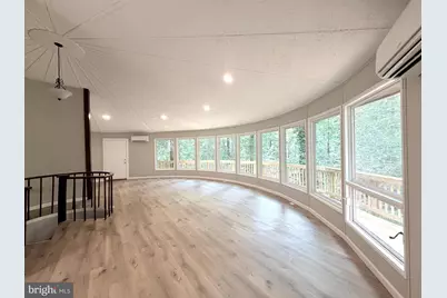 8133 Counselor Road, Manassas, VA 20112 - Photo 4
