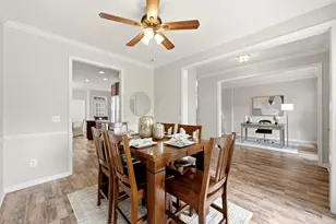 17037 Loftridge Ln, Gainesville, VA 20155 - Photo 14