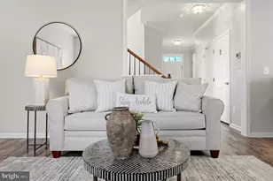 17037 Loftridge Ln, Gainesville, VA 20155 - Photo 20