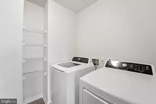 2623 Eastbourne Dr, Woodbridge, VA 22191 - Photo 20