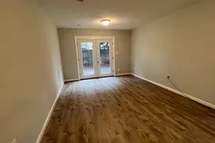 1400 Admiral Dr, Woodbridge, VA 22192 - Photo 12
