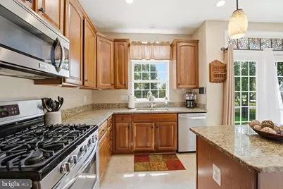 6005 Cantwell Street, Gainesville, VA 20155 - Photo 8