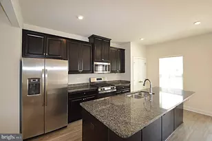 11328 Willow Green Cir, Manassas, VA 20109 - Photo 12