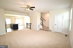 11328 Willow Green Cir, Manassas, VA 20109 - Photo 24