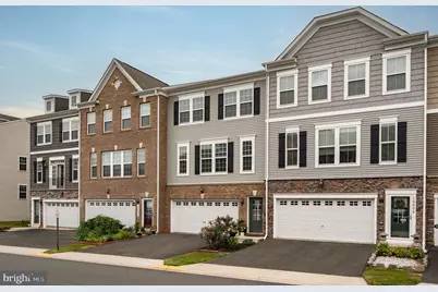 10606 Hinton Way, Manassas, VA 20112 - Photo 2