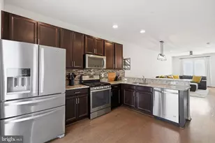 17008 Hoskins Way, Dumfries, VA 22026 - Photo 12