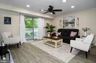 11944 Cardamom Dr, Woodbridge, VA 22192 - Photo 6