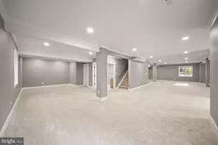 8020 Pinnacle Ridge Dr, Manassas, VA 20112 - Photo 54
