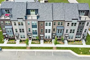 13744 Cobble Loop, Woodbridge, VA 22193 - Photo 2