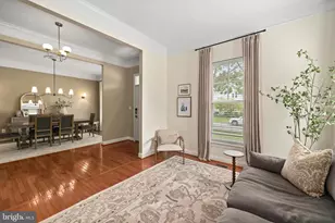 9054 Roaring Spring Loop, Bristow, VA 20136 - Photo 4