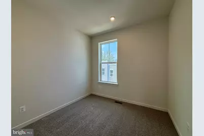 18032 Alicia Avenue, Dumfries, VA 22026 - Photo 10
