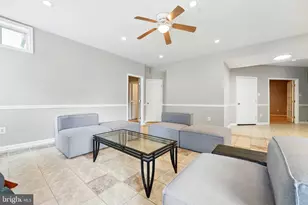 14863 Chimbote Ct, Gainesville, VA 20155 - Photo 10