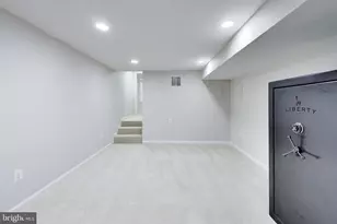 11815 Troika Ct, Woodbridge, VA 22192 - Photo 52