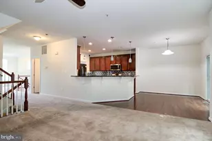 3401 Eagle Ridge Dr, Woodbridge, VA 22191 - Photo 4