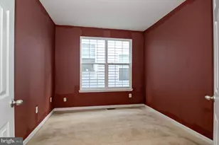 3401 Eagle Ridge Dr, Woodbridge, VA 22191 - Photo 1