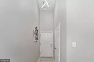 4305 Ensbrook Ln, Woodbridge, VA 22193 - Photo 8