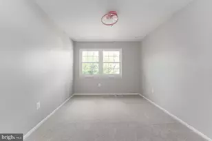 4305 Ensbrook Ln, Woodbridge, VA 22193 - Photo 38