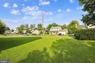 3504 Lacrosse Ct, Woodbridge, VA 22193 - Photo 8