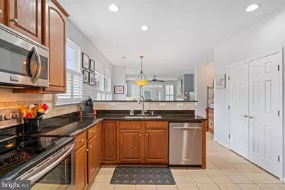 16908 Four Seasons Drive, Dumfries, VA 22025 - Photo 14