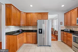 16908 Four Seasons Dr, Dumfries, VA 22025 - Photo 12
