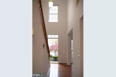 18061 Camdenhurst Drive, Gainesville, VA 20155 - Photo 8