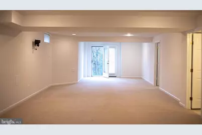 18061 Camdenhurst Drive, Gainesville, VA 20155 - Photo 26